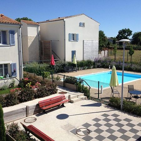 Residence Services Les Essentielles Sainte Soulle 외부 사진